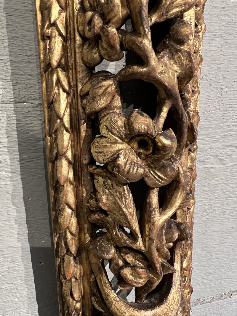 Carved wooden frame, Italy, 16th century