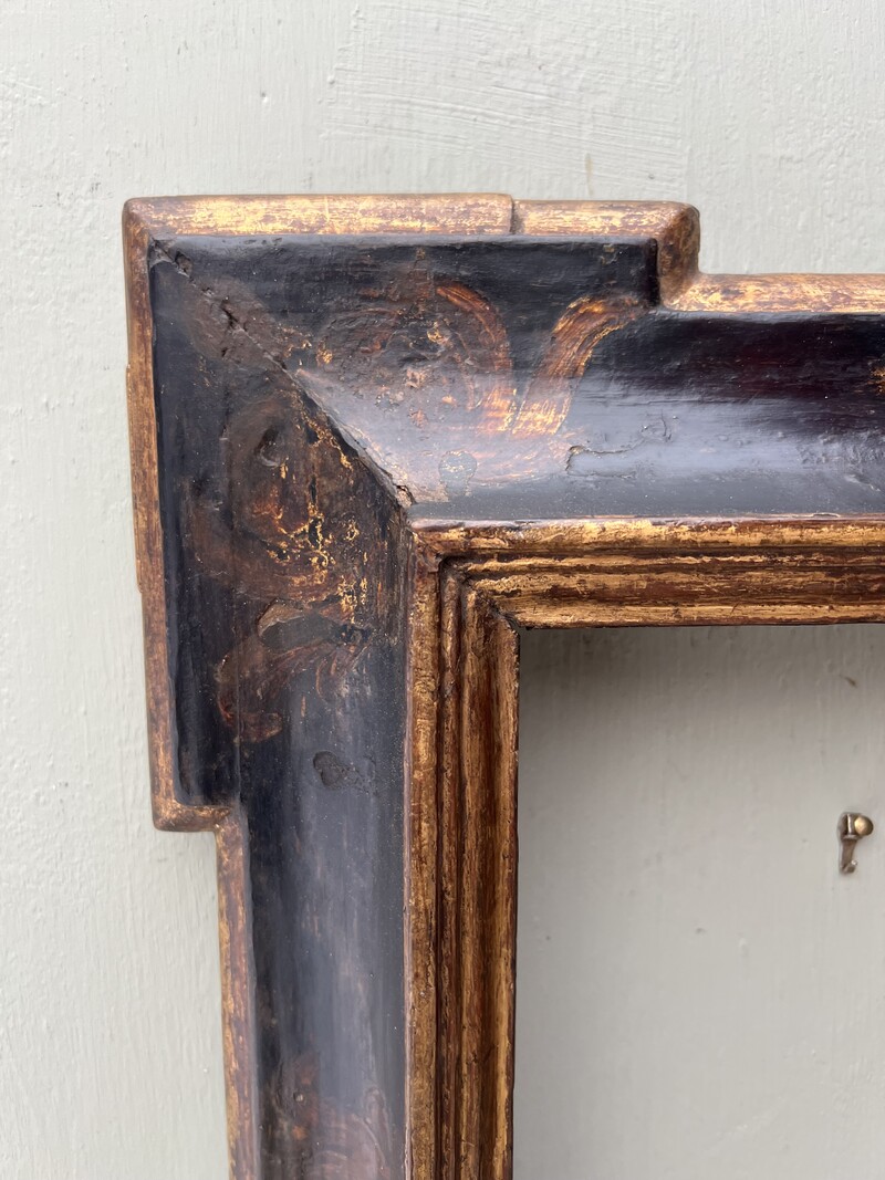 Gilt and lacquered wood frame, 17th century Spain