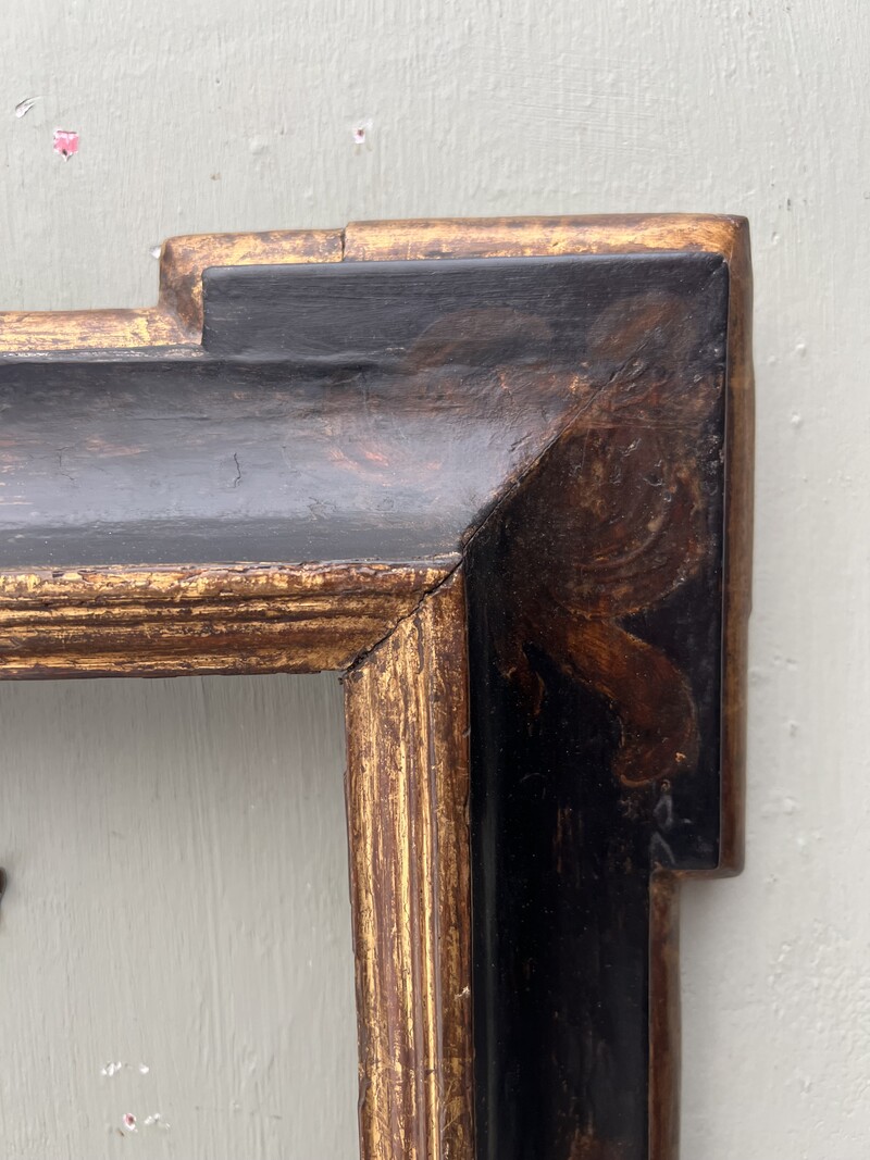 Gilt and lacquered wood frame, 17th century Spain