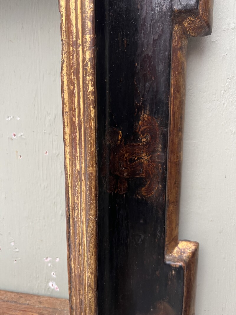 Gilt and lacquered wood frame, 17th century Spain
