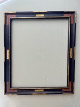 Gilt and lacquered wood frame, 17th century Spain