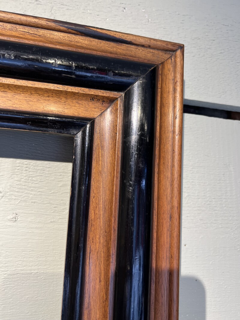 Important 19th Century Walnut Frame