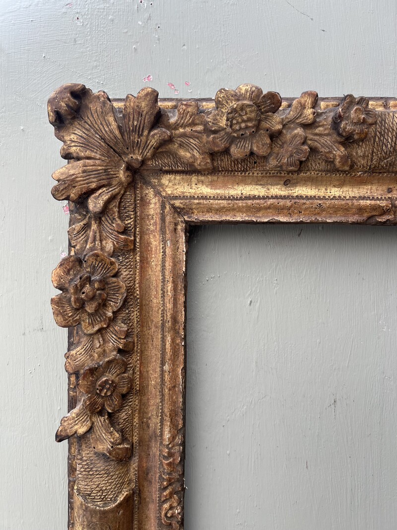 Louis XIV giltwood Frame, 17th Century