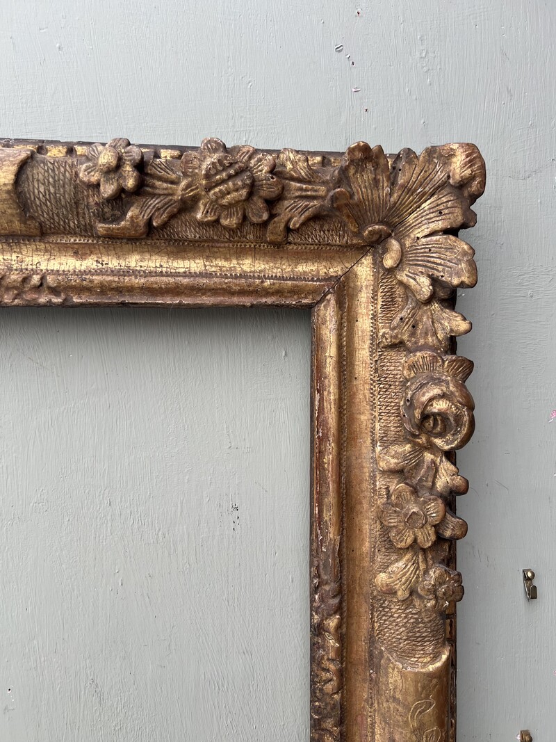 Louis XIV giltwood Frame, 17th Century