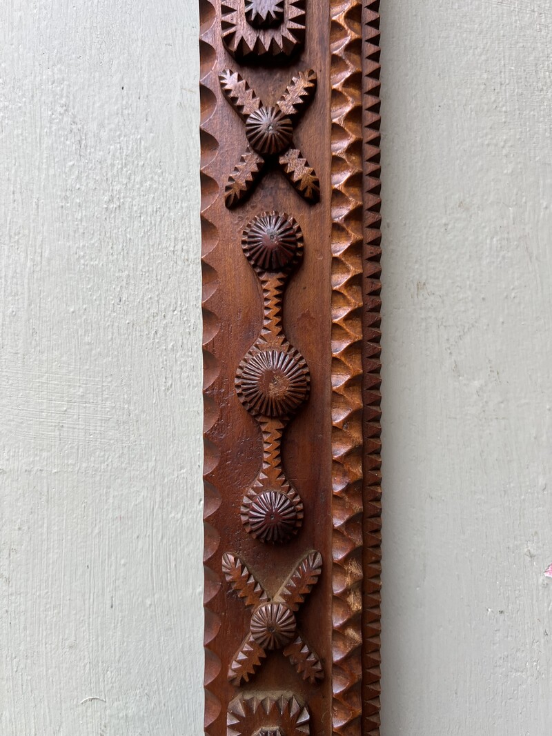 Tramp Art frame 19th century